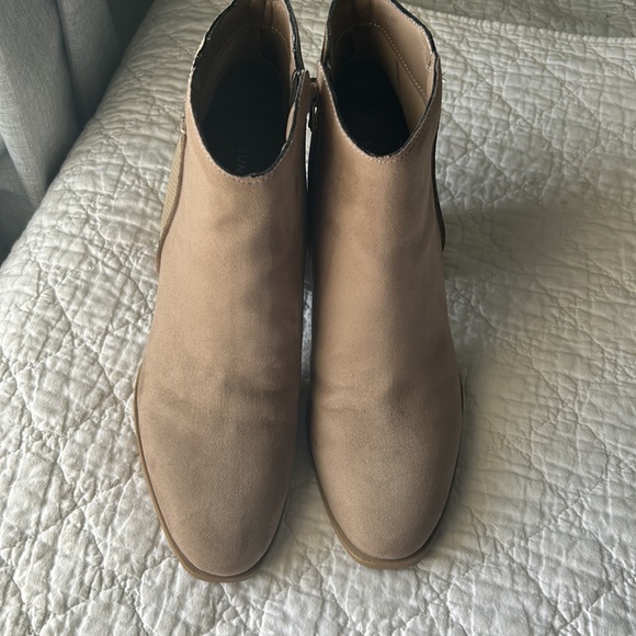 Sun + Stone Booties - Picture 2 of 4